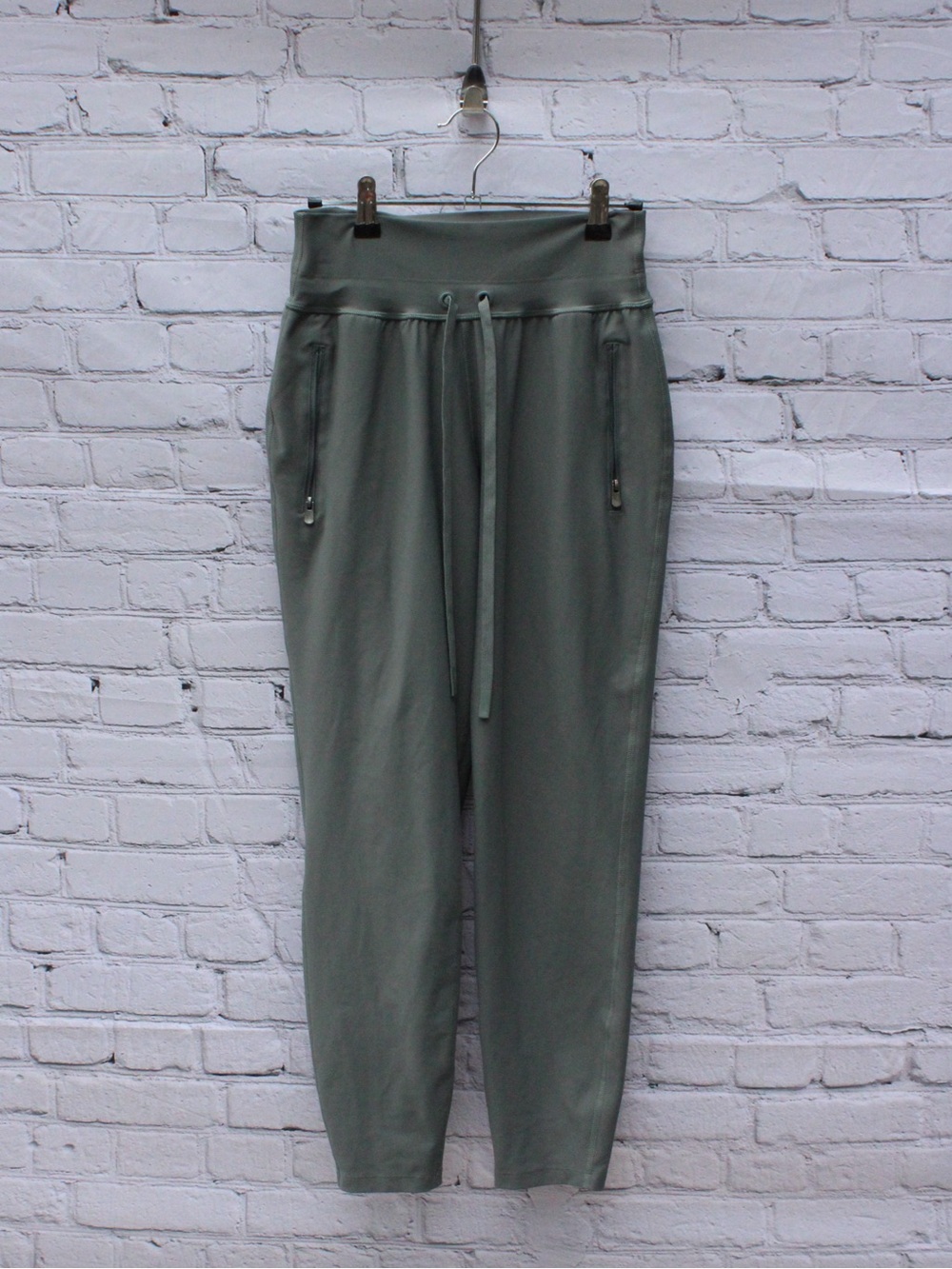 Old Navy Active PowerSoft High Rise 7/8 Joggers XS Sage Gray Green